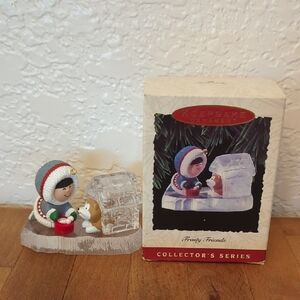 KEEPSAKE the Label Frosty Friends Figurine - Red, White, and Gray. Year 1993.